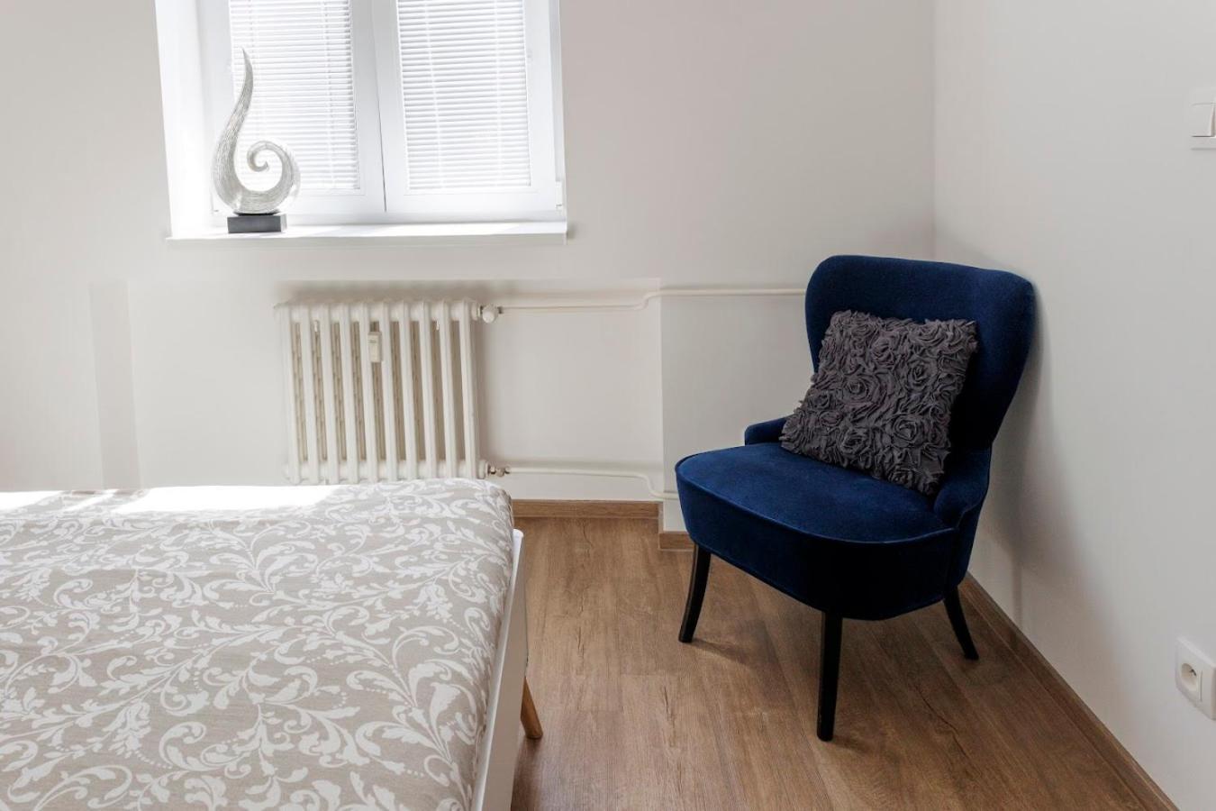 Diamond In Old Town With Free Parking Apartmán *